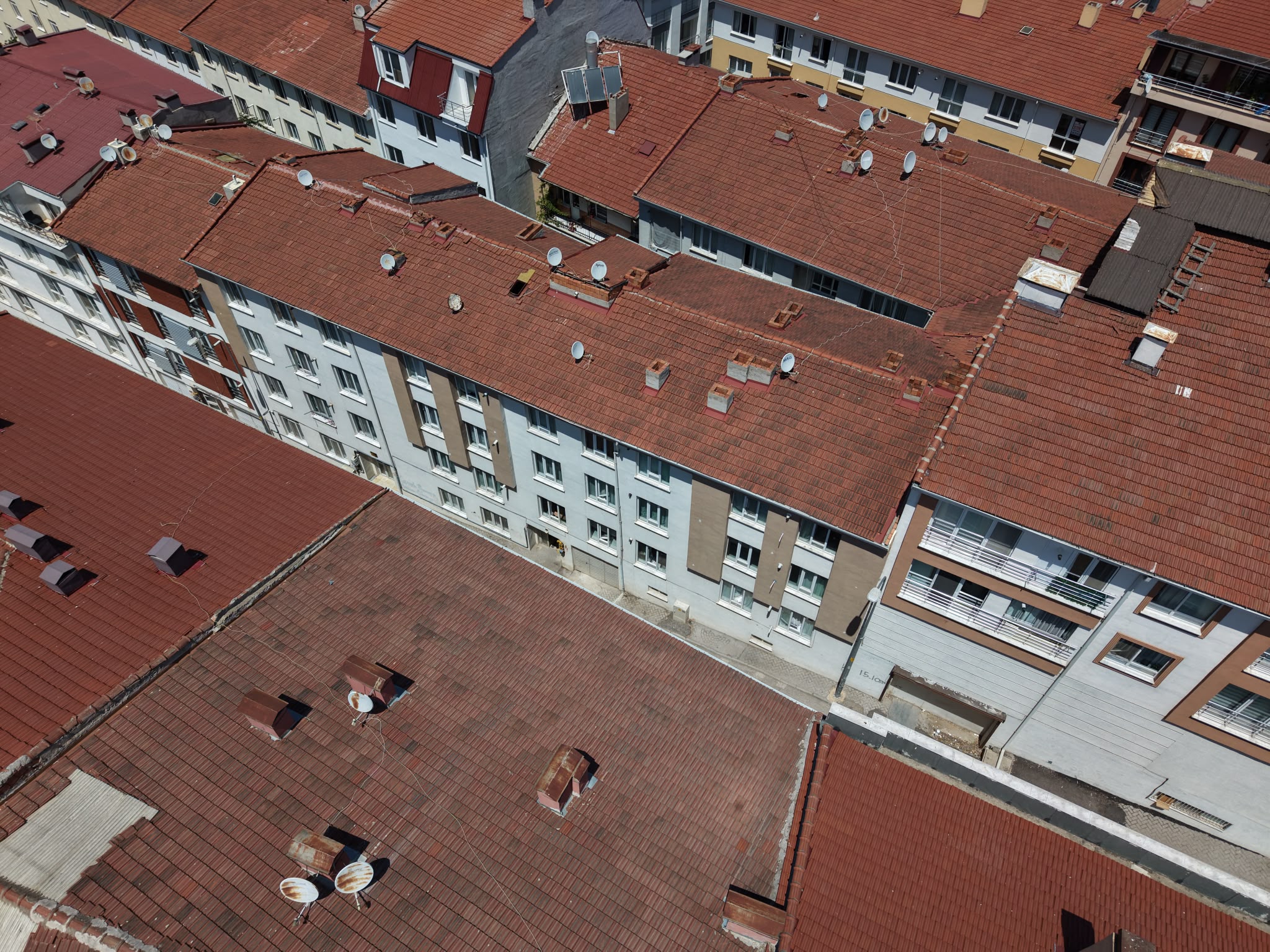 ESKİŞEHİR BÜYÜKDERE MAH. SATLIK 1+1 EŞYALI DAİRE